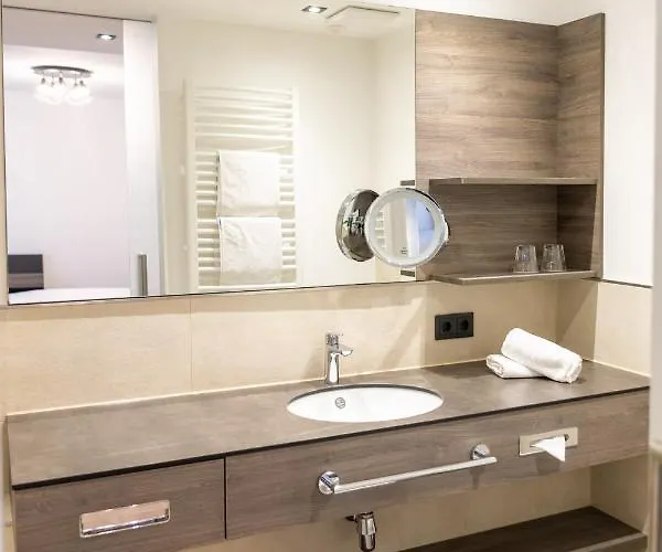 Hotell Sacher-stoiber 3*